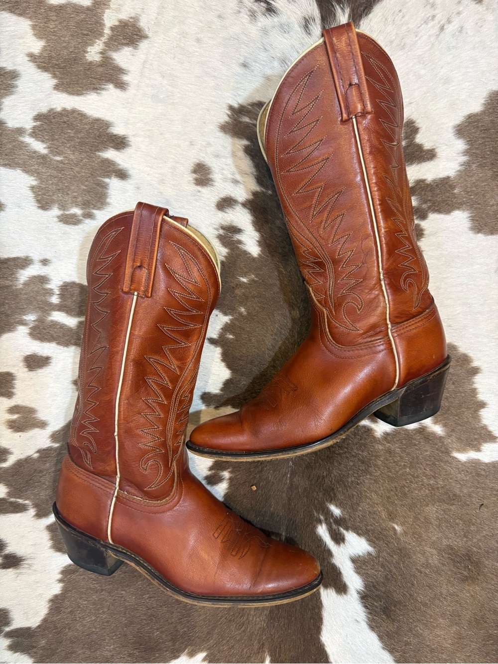 Vintage ACME Tan Brown Leather Women's Western Cowgirl Boots size 7